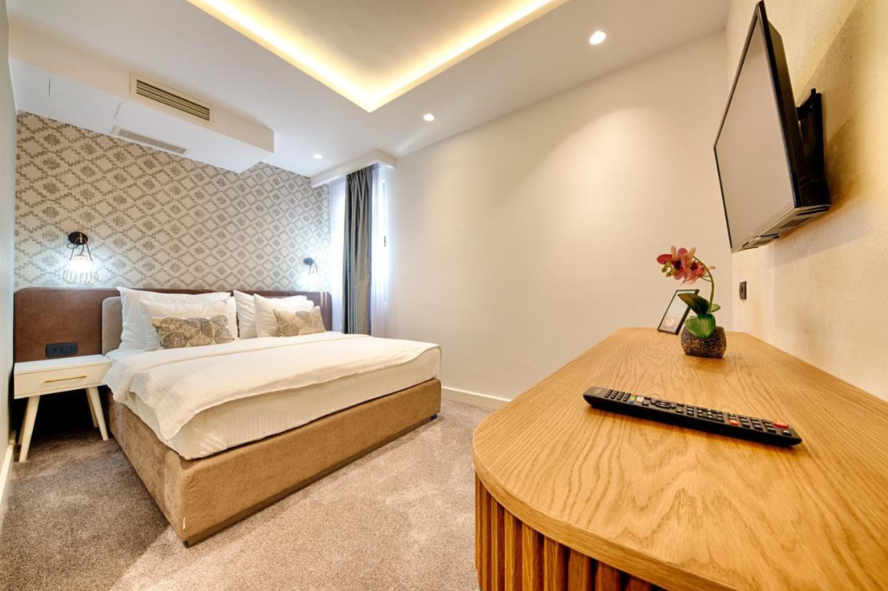 Apart Hotel Kalamper บาร์ ภายนอก รูปภาพ
