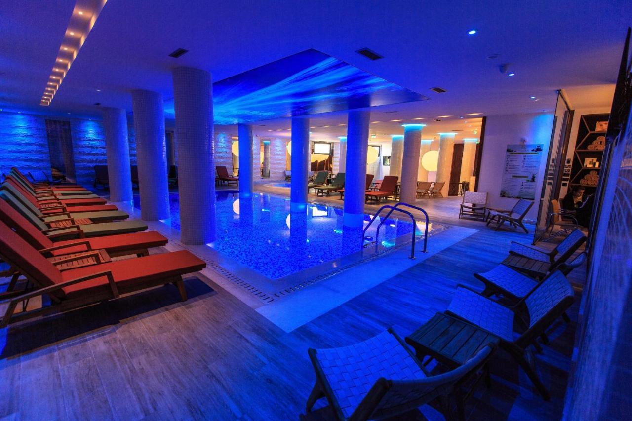 Apart Hotel Kalamper บาร์ ภายนอก รูปภาพ