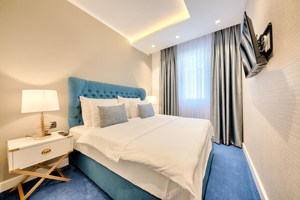 Apart Hotel Kalamper บาร์ ภายนอก รูปภาพ