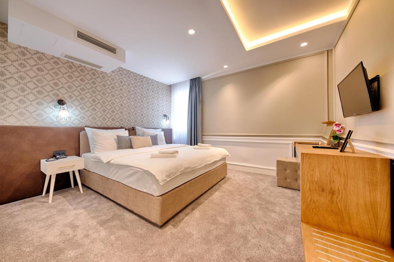 Apart Hotel Kalamper บาร์ ภายนอก รูปภาพ