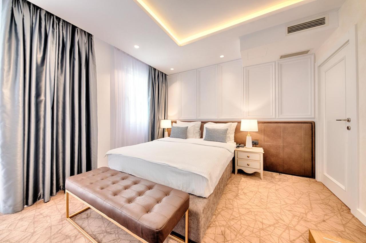 Apart Hotel Kalamper บาร์ ภายนอก รูปภาพ
