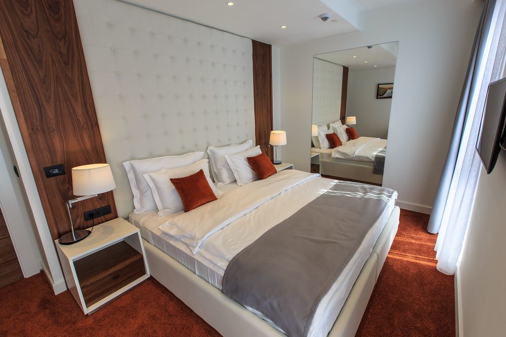 Apart Hotel Kalamper บาร์ ภายนอก รูปภาพ